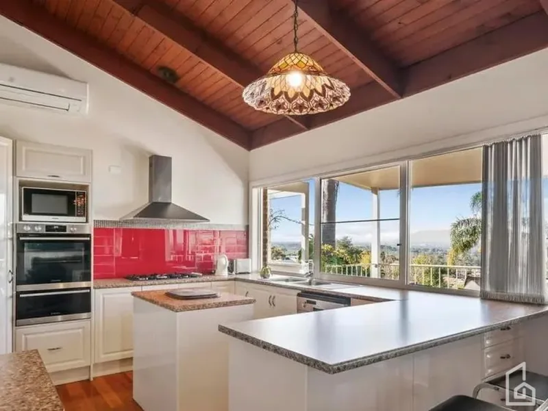 23 Stirling Crescent, Glen Waverley, Vic 3150