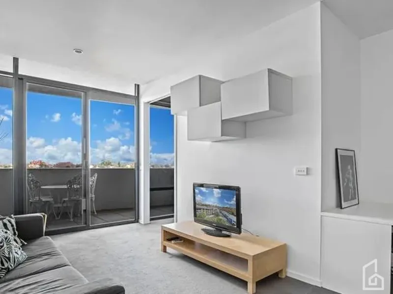 38 Mt Alexander Road, Travancore, Vic 3032
