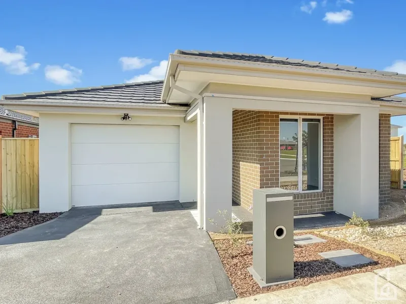 16 Levittown Rise, Werribee, Vic 3030，3 室 2 卫，第 1 张图