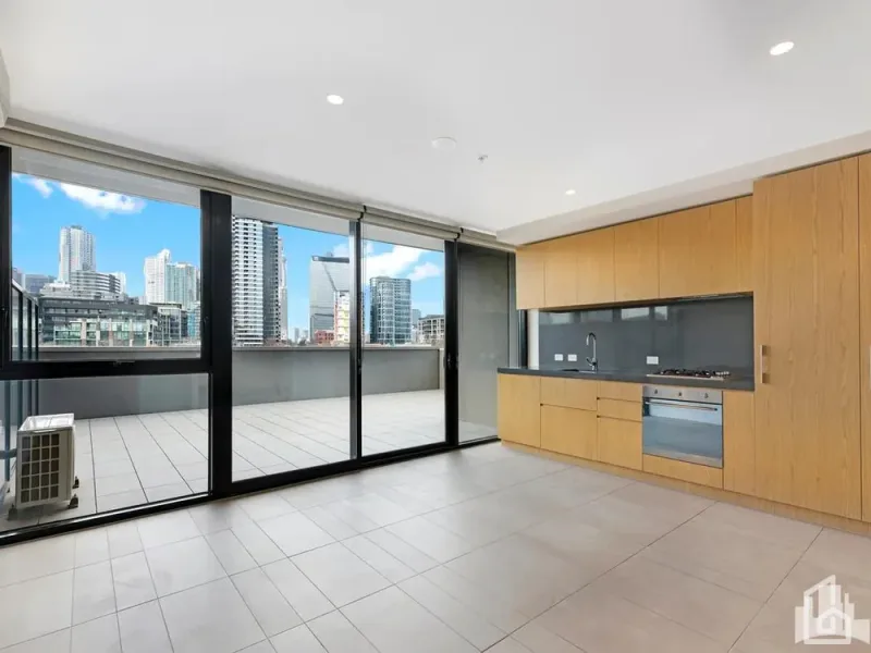 89 Roden Street, West Melbourne VIC 3003, 2 bed · 1 bath, photo 1