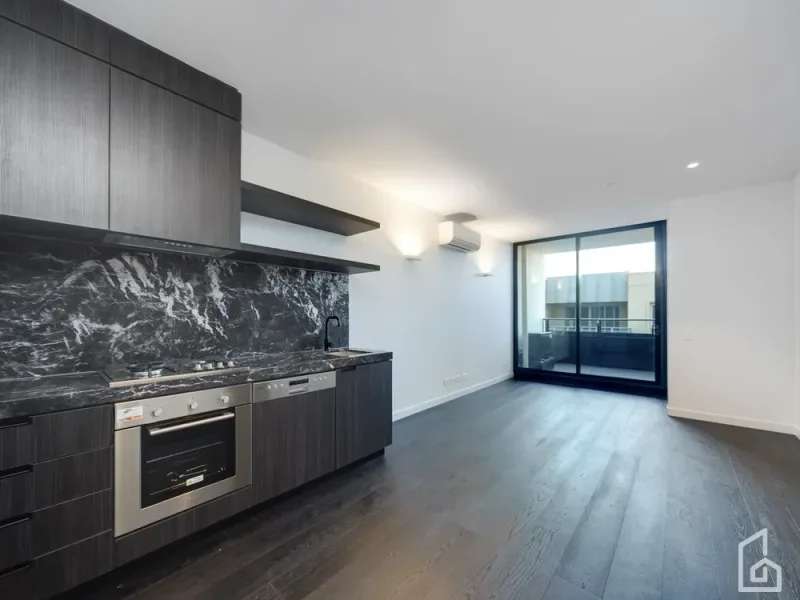 33 Blackwood Street, North Melbourne VIC 3051, 2 bed · 1 bath, photo 1