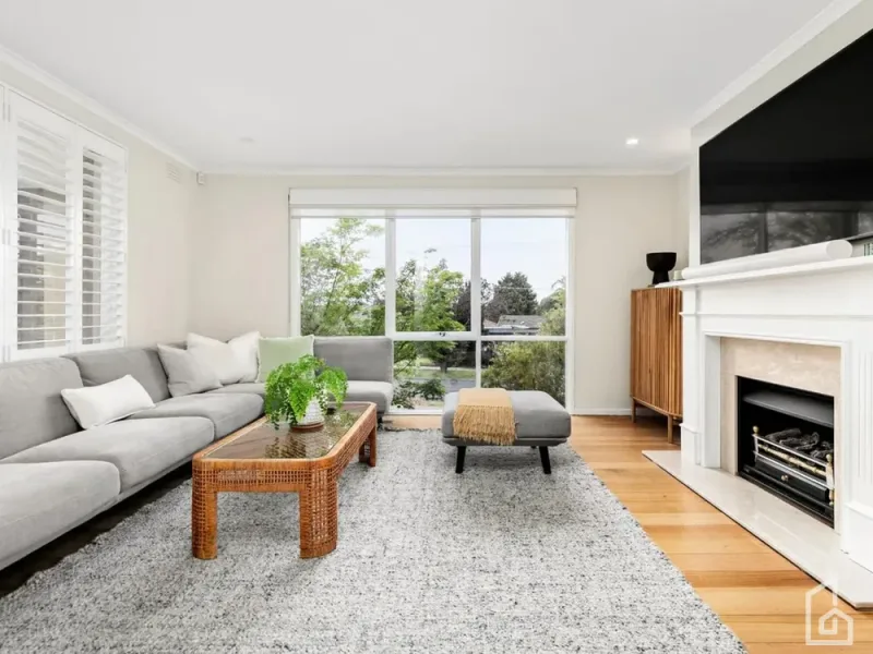 55 Wolverton Drive, Gladstone Park, Vic 3043