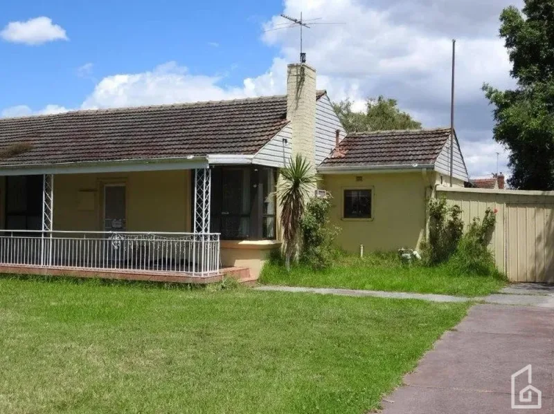 33 Coomalie Crescent, Heidelberg West, Vic 3081, 2 bed · 1 bath, photo 1