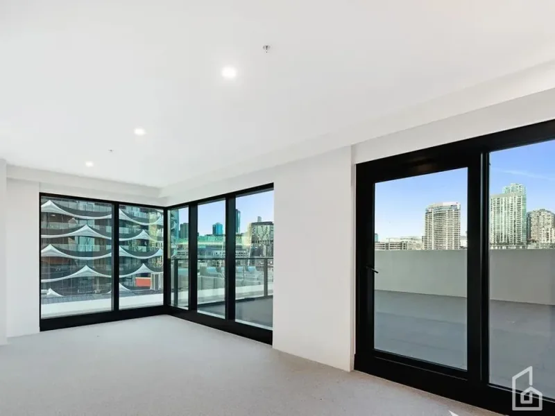 8 Pearl River Road, Docklands, Vic 3008, 2 bed · 1 bath, photo 1