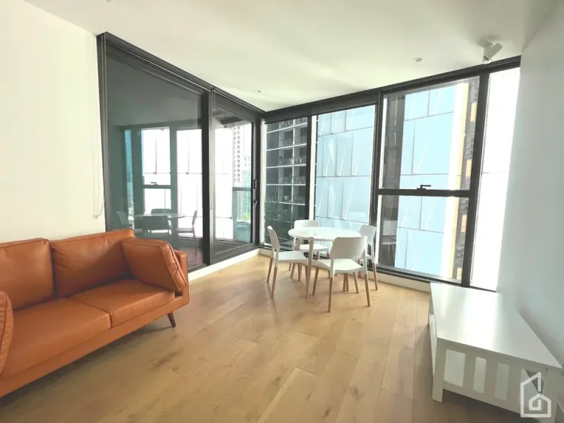 23 Mackenzie Street, Melbourne VIC 3000, 1 bed · 1 bath, photo 1