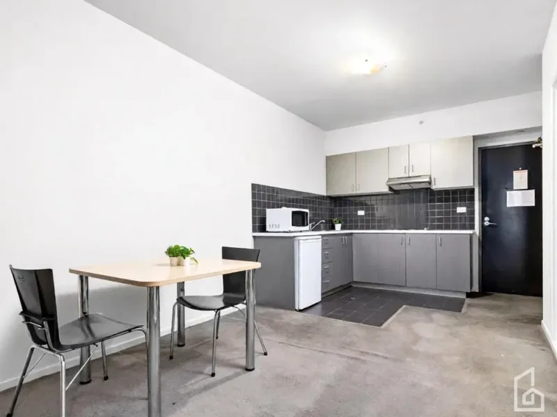 39 Lonsadale street, Melbourne, Vic 3000, 2 bed · 1 bath, photo 1