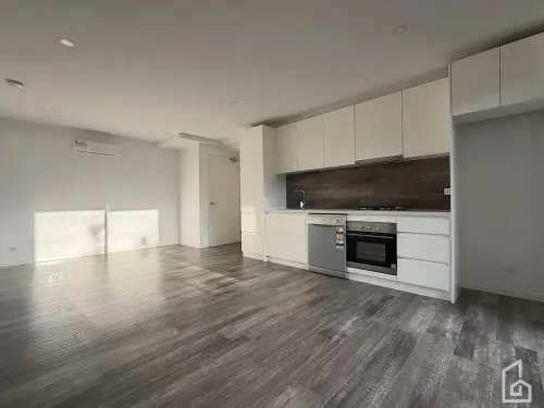 11 Tulip Crescent, Boronia, Vic 3155, 2 bed · 1 bath, photo 2