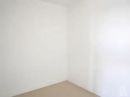 33 Mackenzie Street, Melbourne VIC 3000, 2 bed · 1 bath, photo 2