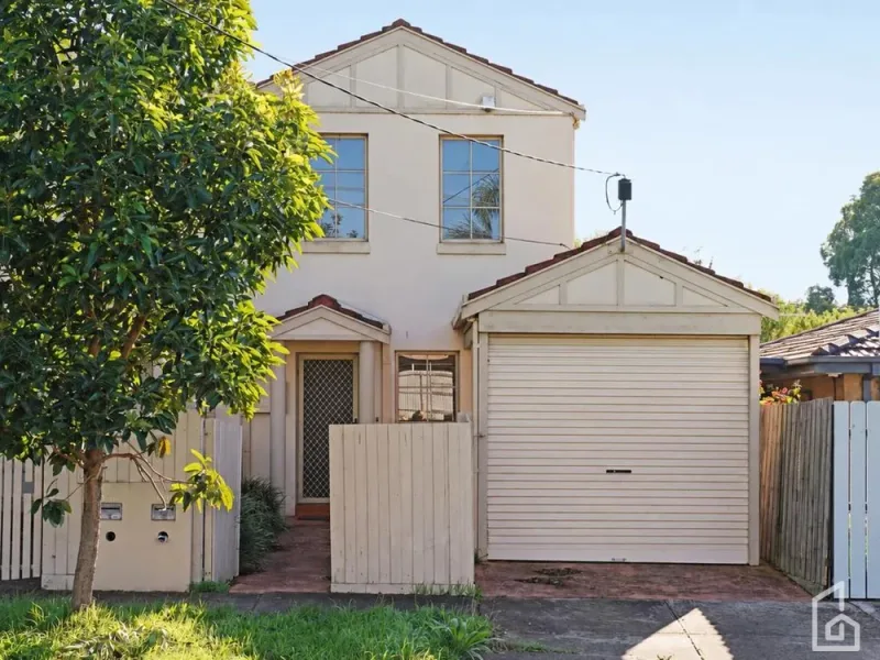 311B Mansfield Street, Thornbury, Vic 3071, 3 bed · 1 bath, photo 1