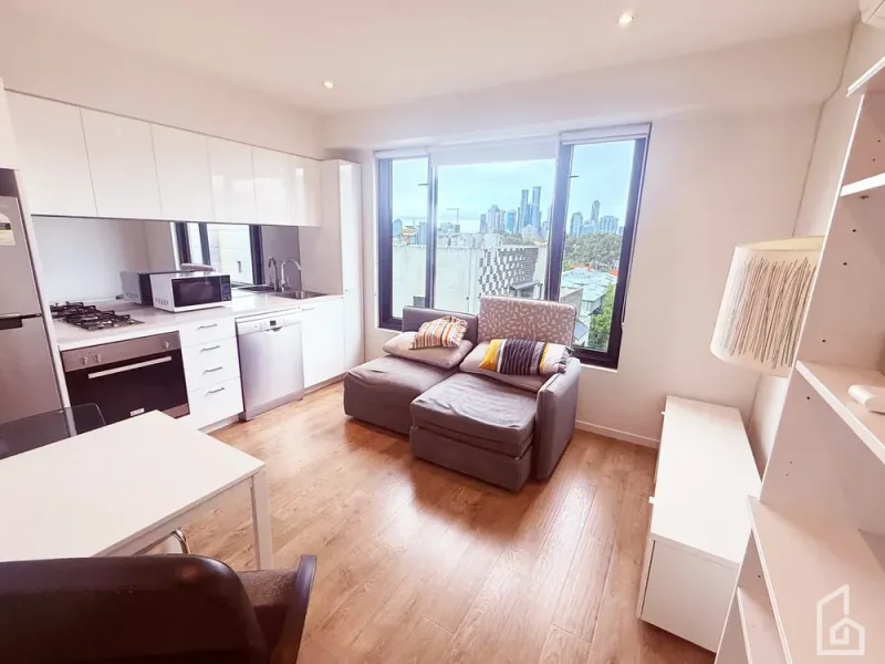81 Cemetery Road East, Carlton VIC 3053, 1 bed · 1 bath, photo 1