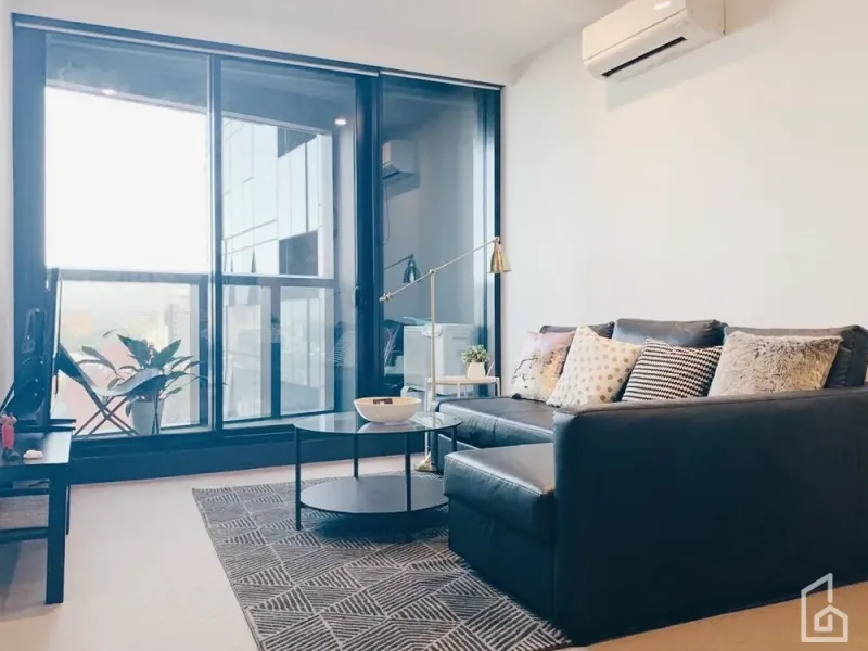 160 Victoria Street, Carlton VIC 3053, 1 bed · 1 bath, photo 1