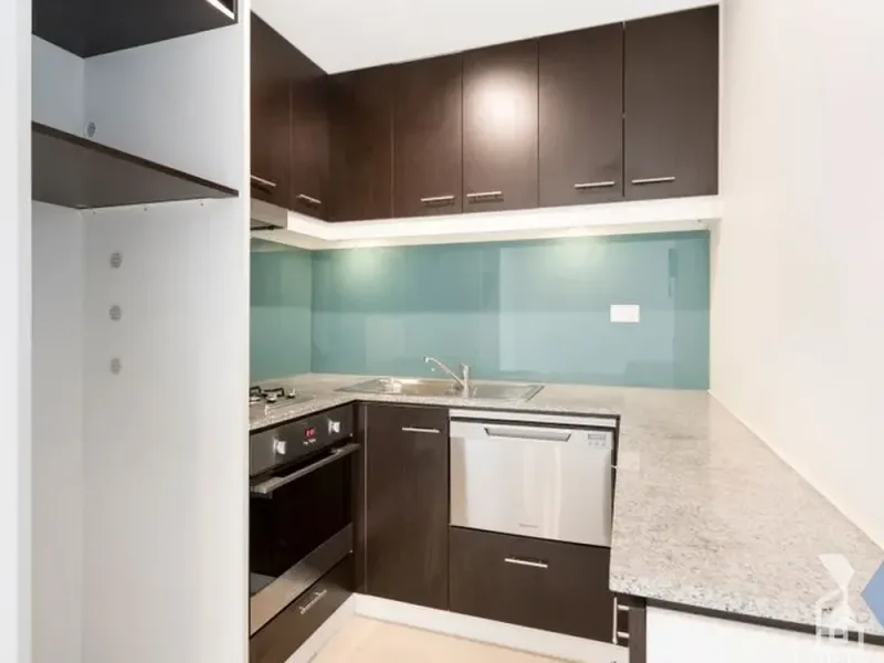 613 Swanston Street, Carlton, Vic 3053, 1 bed · 1 bath, photo 1