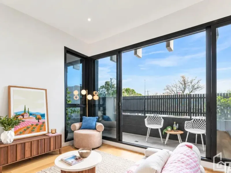 276 Neerim Rd, Carnegie, Vic 3163，1 室 1 卫，第 1 张图