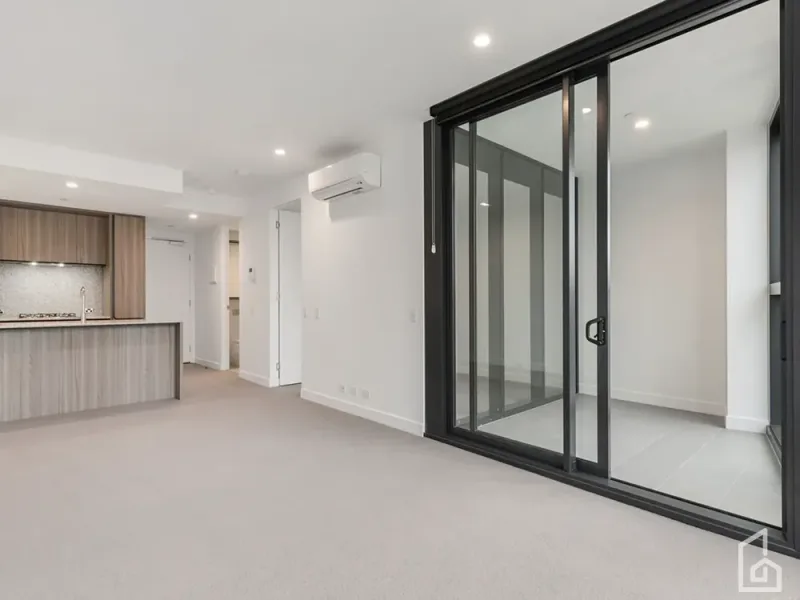160 Victoria Street, Carlton VIC 3053, 1 bed · 1 bath, photo 1