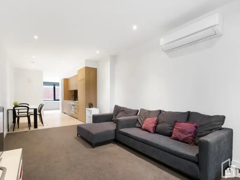 120 A'Beckett Street, Melbourne VIC 3000, 3 bed · 2 bath, photo 1