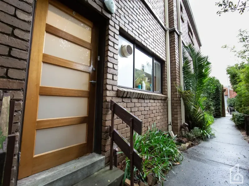 846 Lygon Street, Carlton North, Vic 3054, 2 bed · 1 bath, photo 1