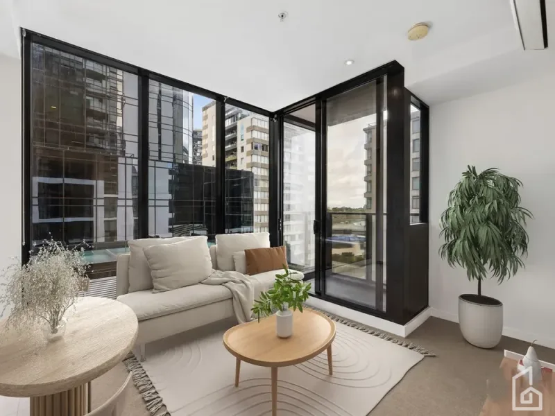 133-135  City Road, Southbank, Vic 3006, 1 bed · 1 bath, photo 1