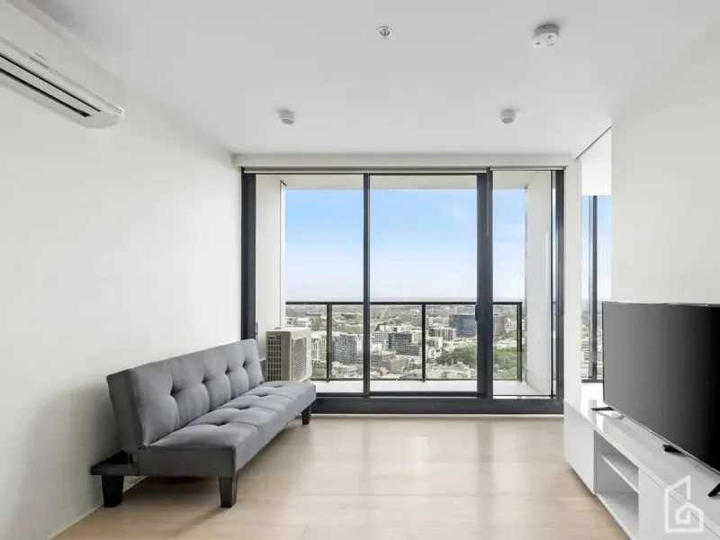 33 Mackenzie Street, Melbourne VIC 3000, 2 bed · 2 bath, photo 1
