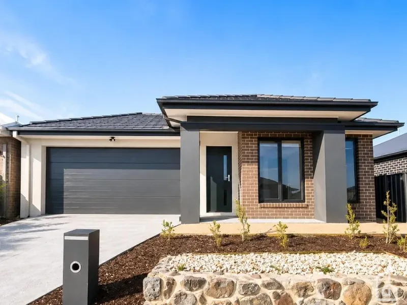 12 Colethe Road, Beveridge, Vic 3753，4 室 2 卫，第 1 张图