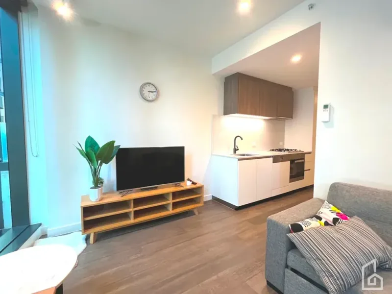 23 Mackenzie Street, Melbourne VIC 3000, 1 bed · 1 bath, photo 1
